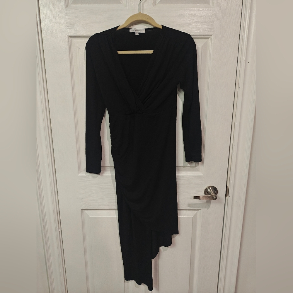Elegant Black Long Sleeve V Neck Dress
